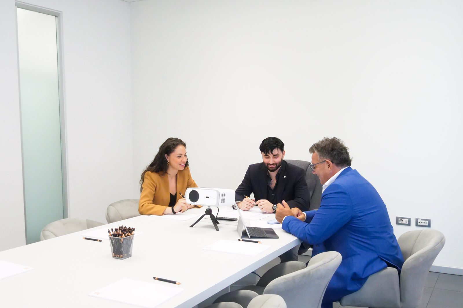 Salvatore Ramaglia in confronto tecnico con imprenditori e tecnici